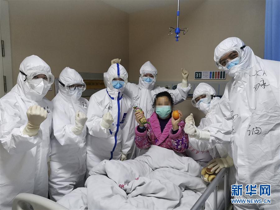 (在习近平新时代中国特色社会主义思想指引下——新时代新作为新篇章·习近平总书记关切事·图文互动)(10)不放松!——各地努力抓紧抓实抓细疫情防控