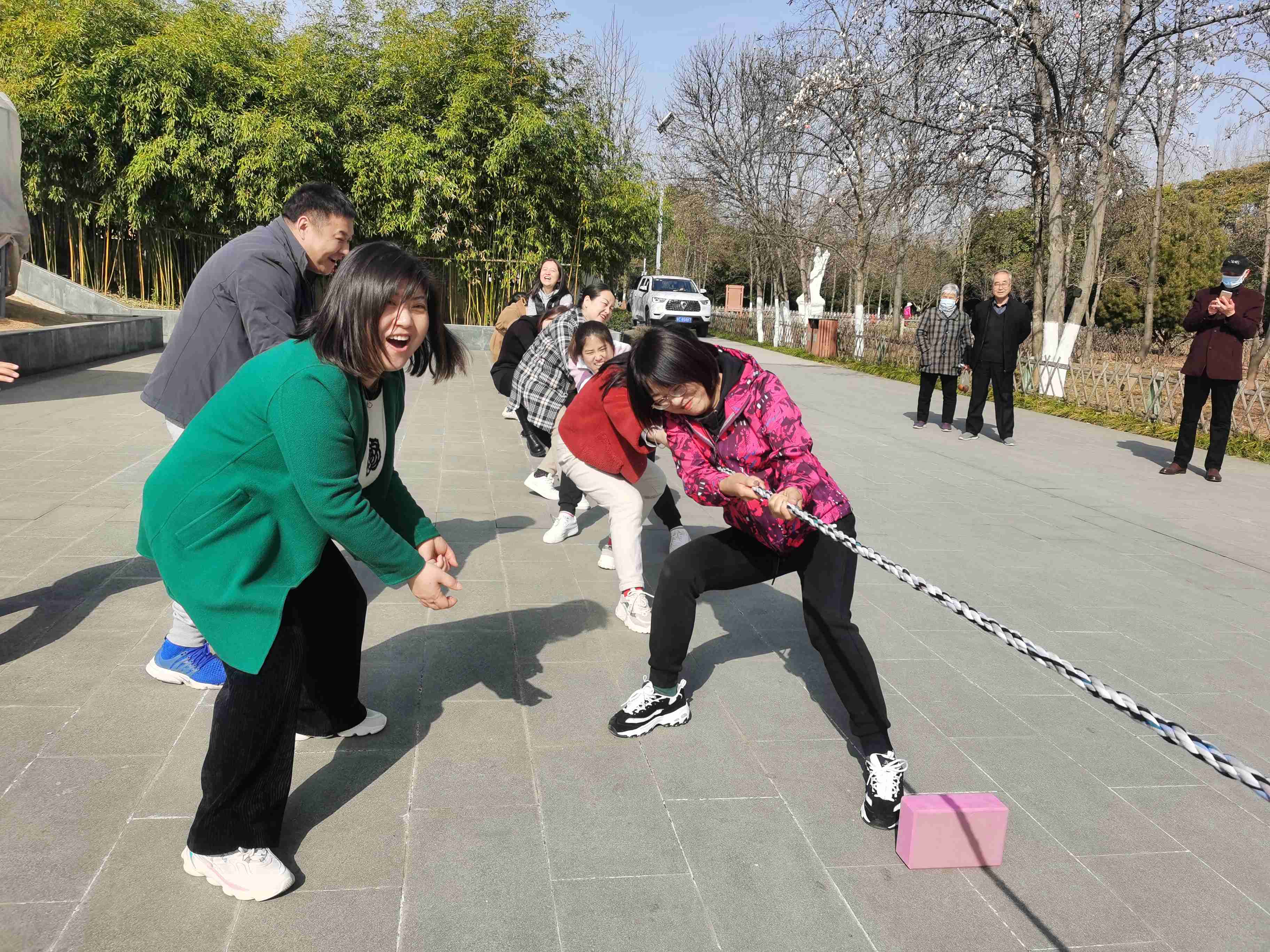 拔河.jpg